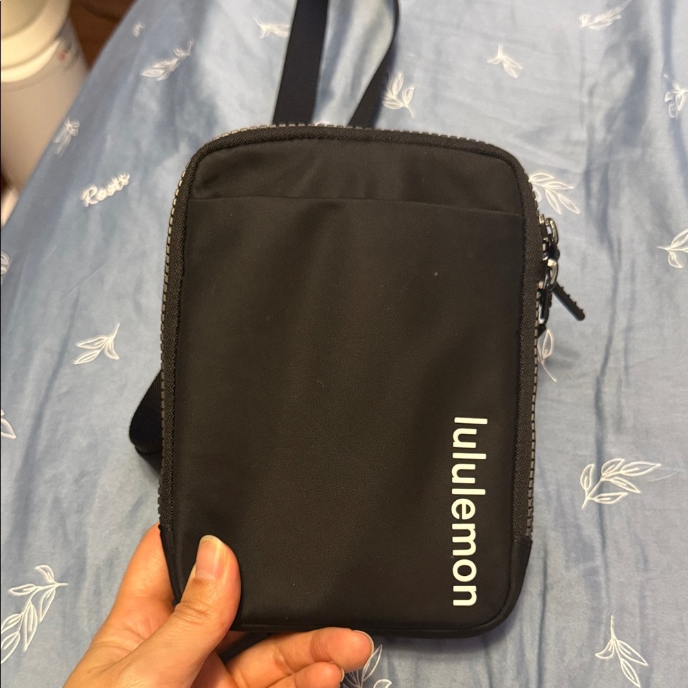 lululemon athletica Black Belt Bag